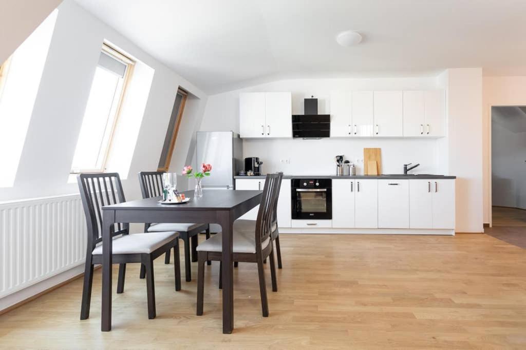 Skyline Penthouse L Lf44 Apartment เวียนนา ภายนอก รูปภาพ